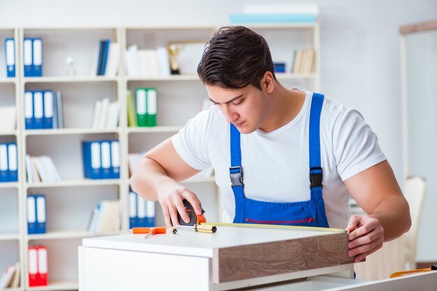 تركيب الأثاث